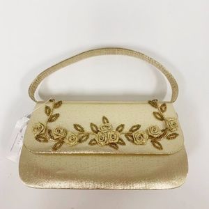 Golden New Women Wristlet Bag